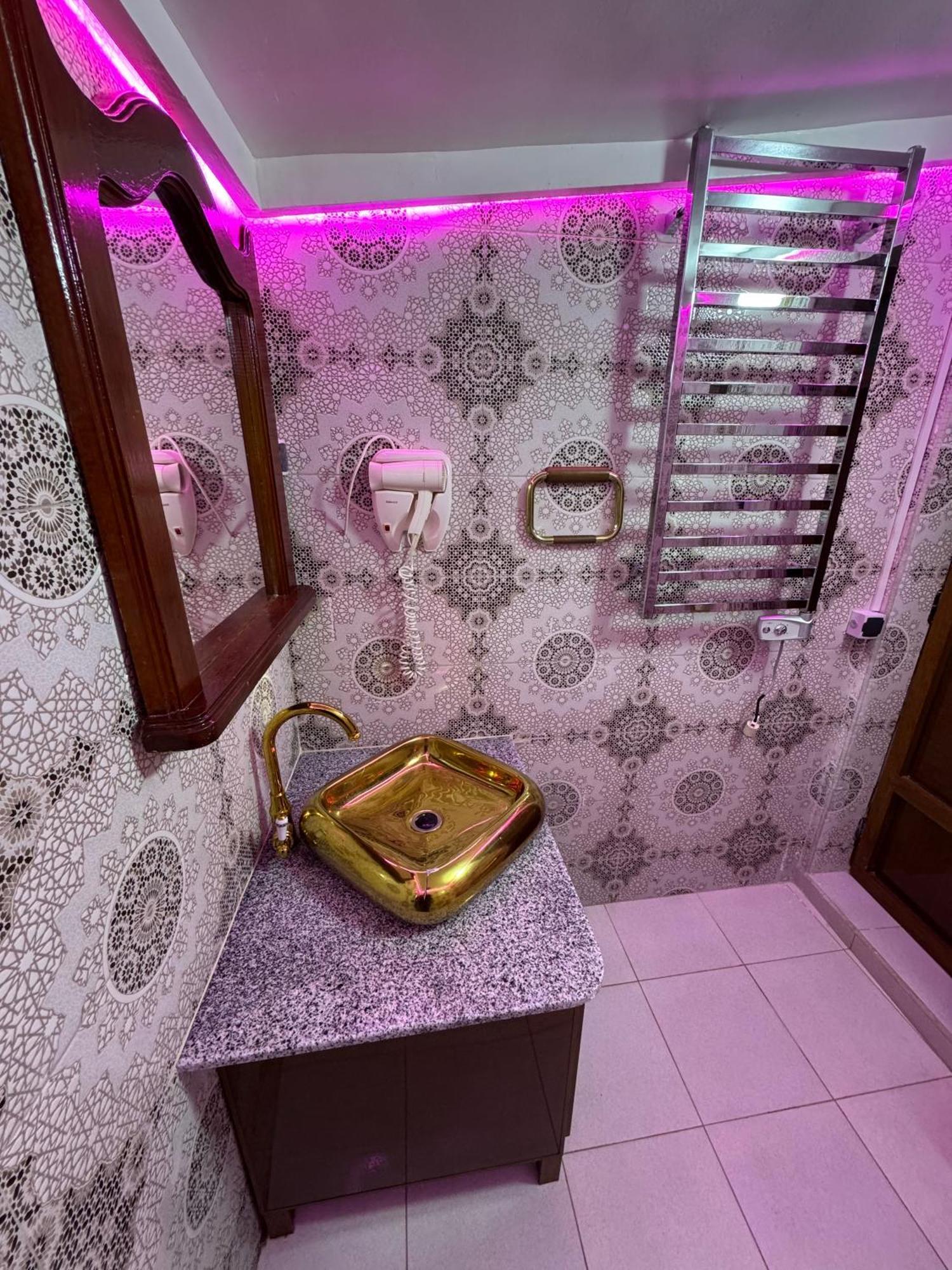Villa Privee Reservee Aux Familles Aroggou Extérieur photo